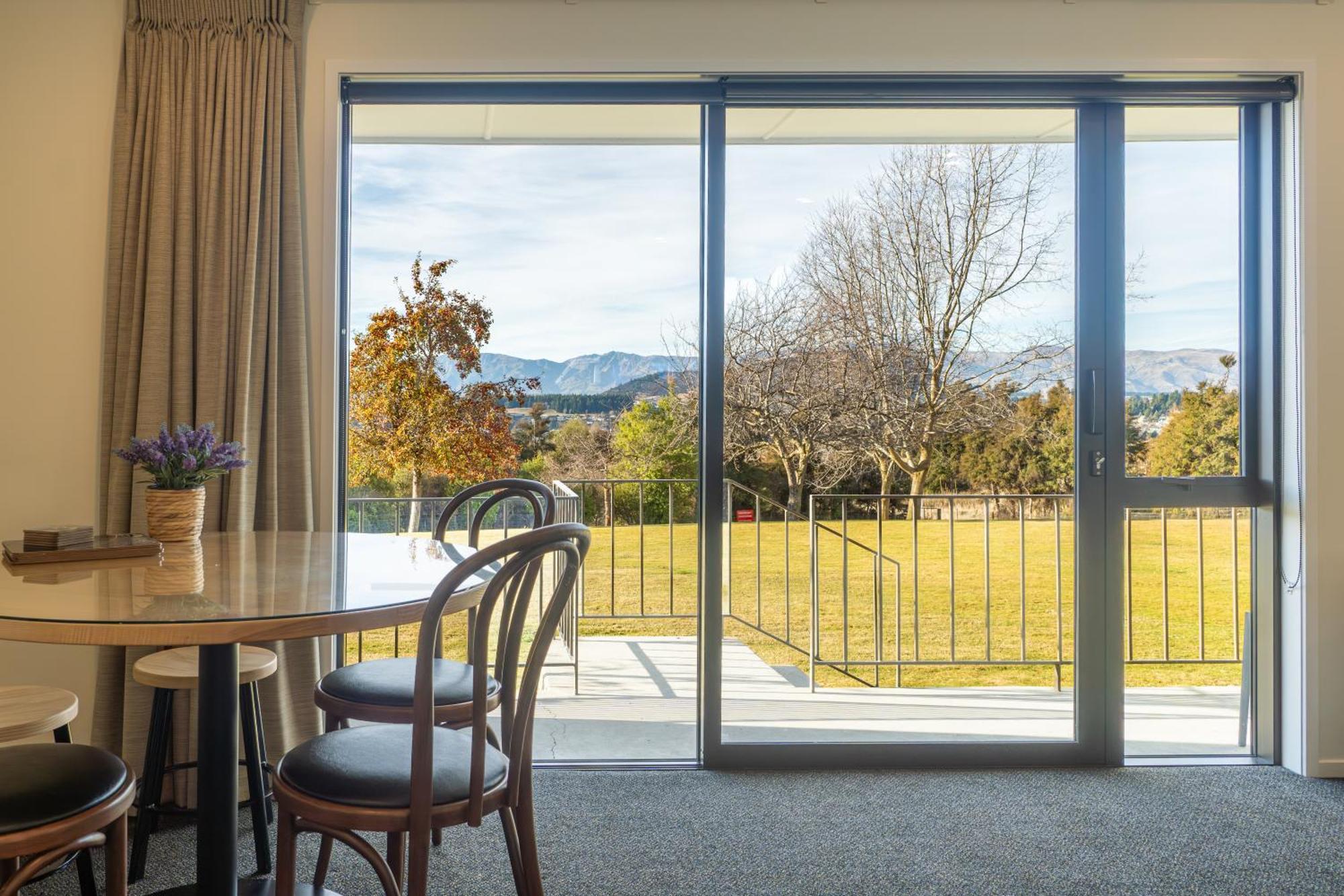 Wanaka Top 10 Holiday Park Esterno foto
