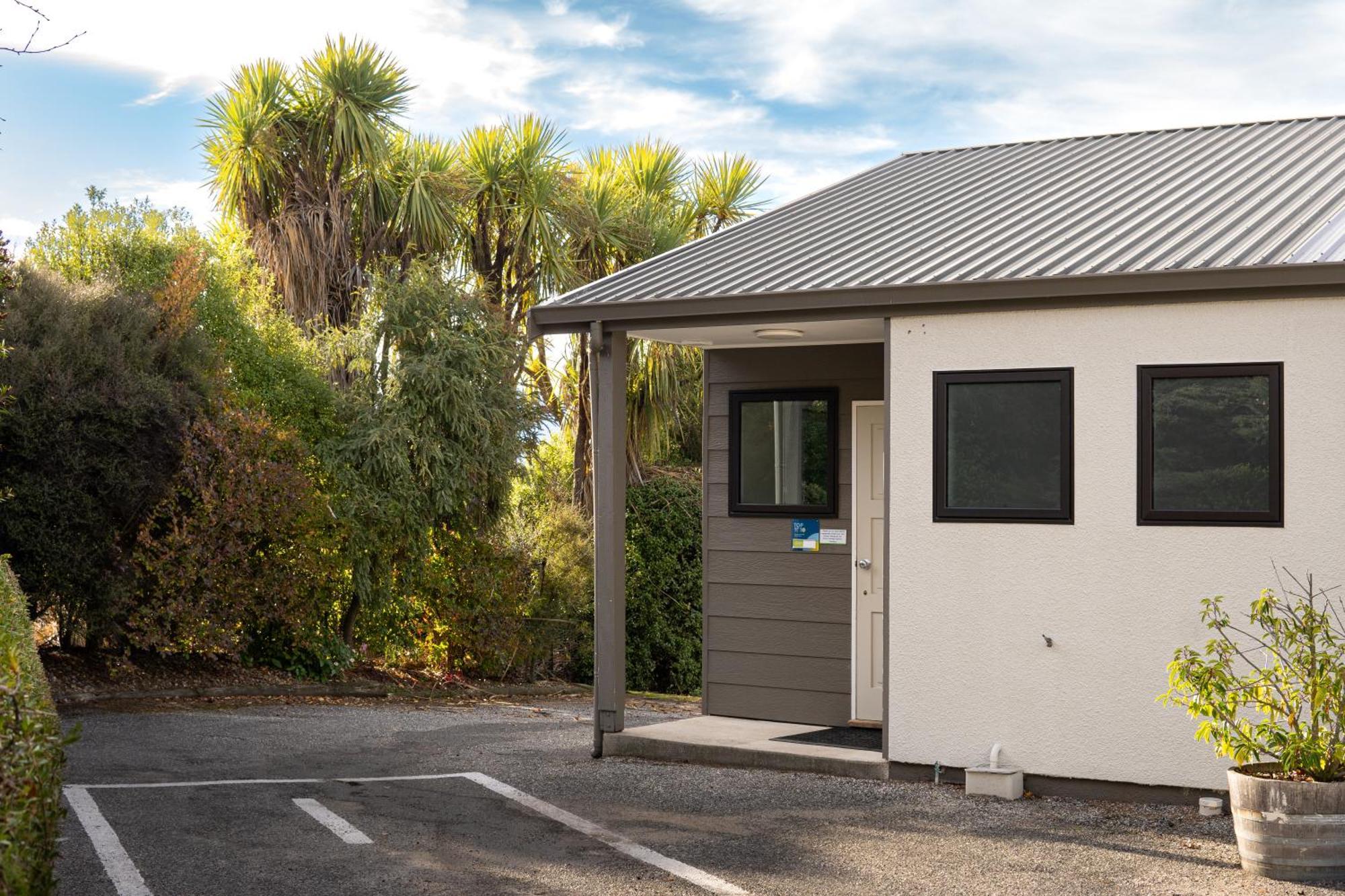Wanaka Top 10 Holiday Park Esterno foto