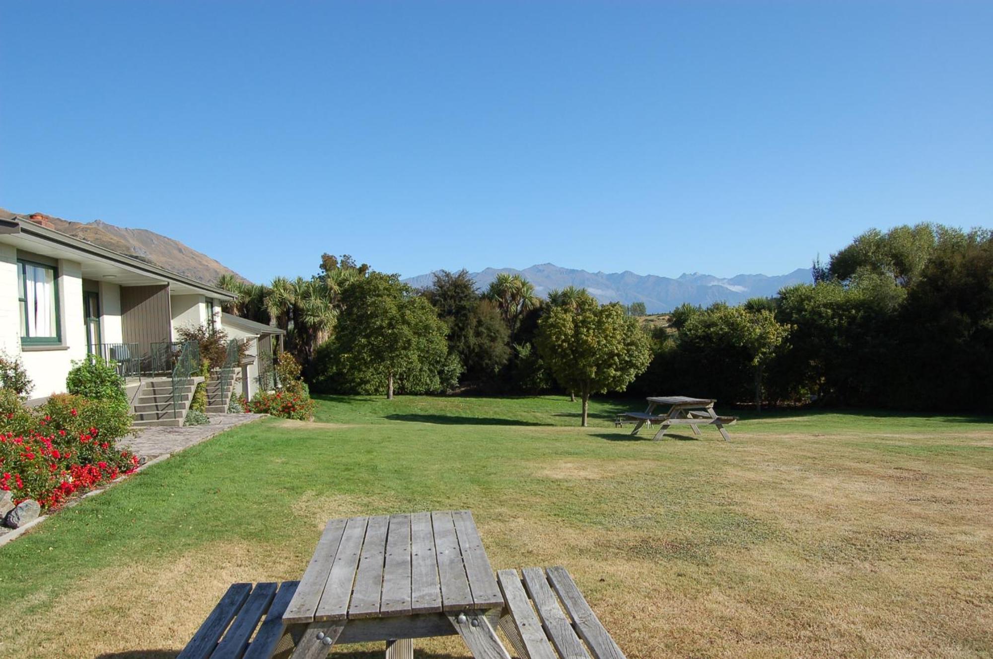 Wanaka Top 10 Holiday Park Esterno foto